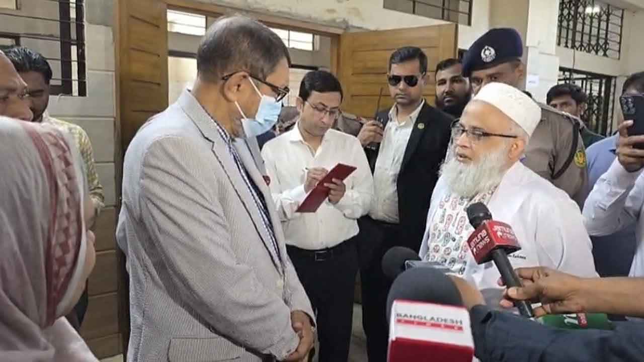 মানসিক হাসপাতালে স্বাস্থ্যমন্ত্রীকে পেয়ে রোগীদের অভিযোগ