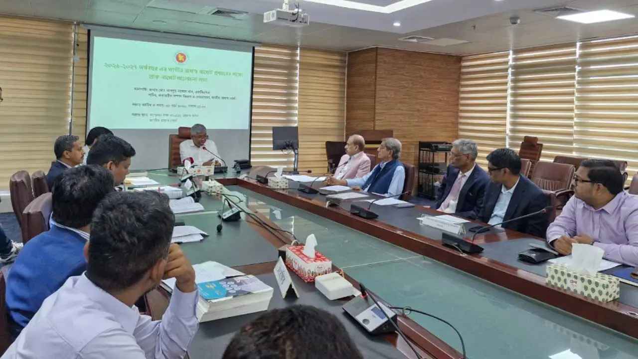 সাংবাদিকদের আয়কর দায়মুক্তির দাবি নোয়াবের