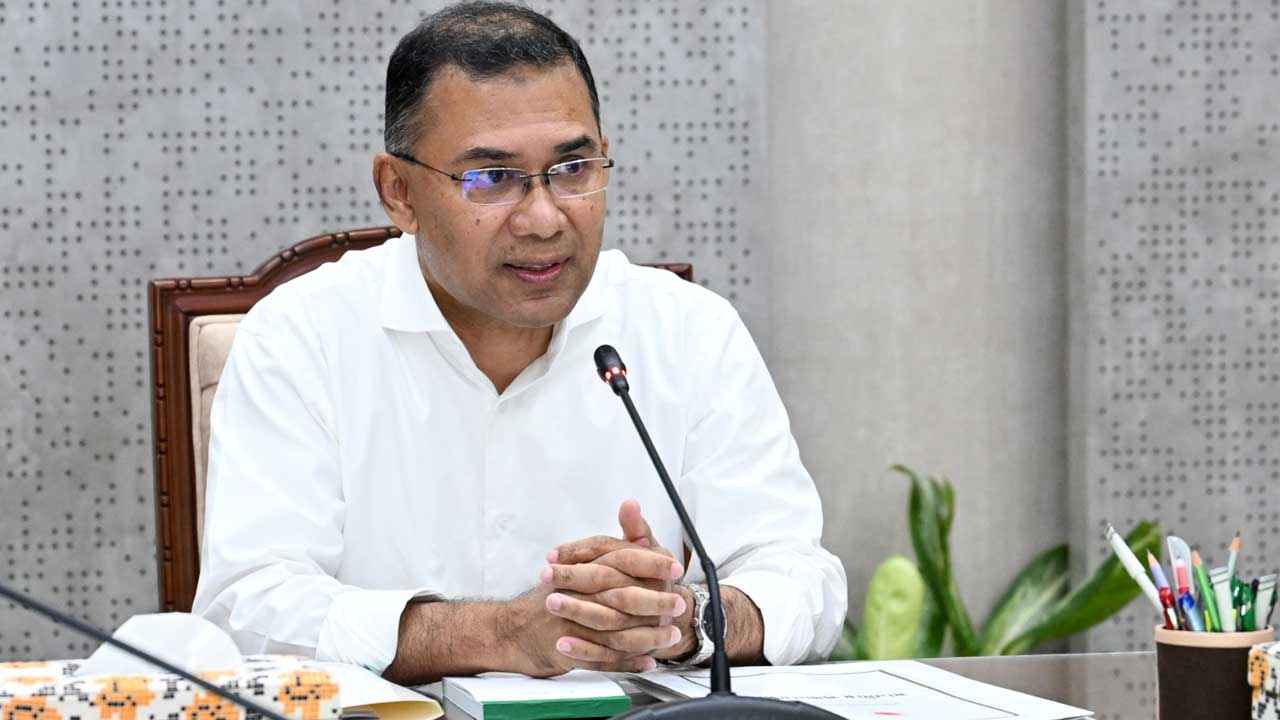 স্কুলের সময় ঢাকায় যানজট নিরসনে বিকল্প খুঁজতে বললেন প্রধানমন্ত্রী