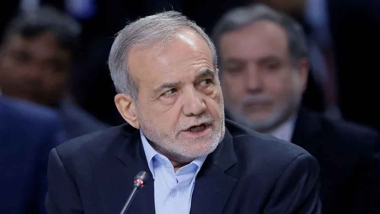 ইরান কখনও আত্মসমর্পণ করবে না: মাসুদ পেজেশকিয়ান