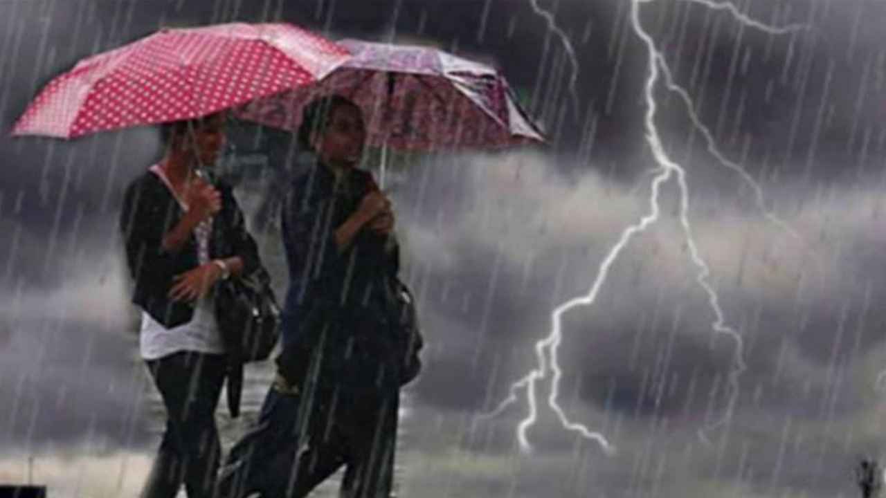 আজ ঢাকায় বজ্রসহ বৃষ্টির আভাস