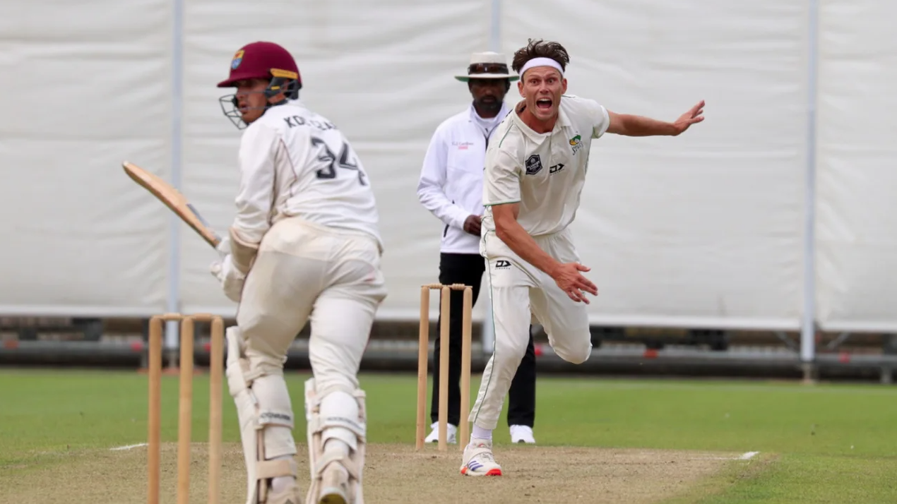 টানা ৫ বলে ৫ উইকেট নেওয়ার বিরল কীর্তি নিউজিল্যান্ড পেসারের