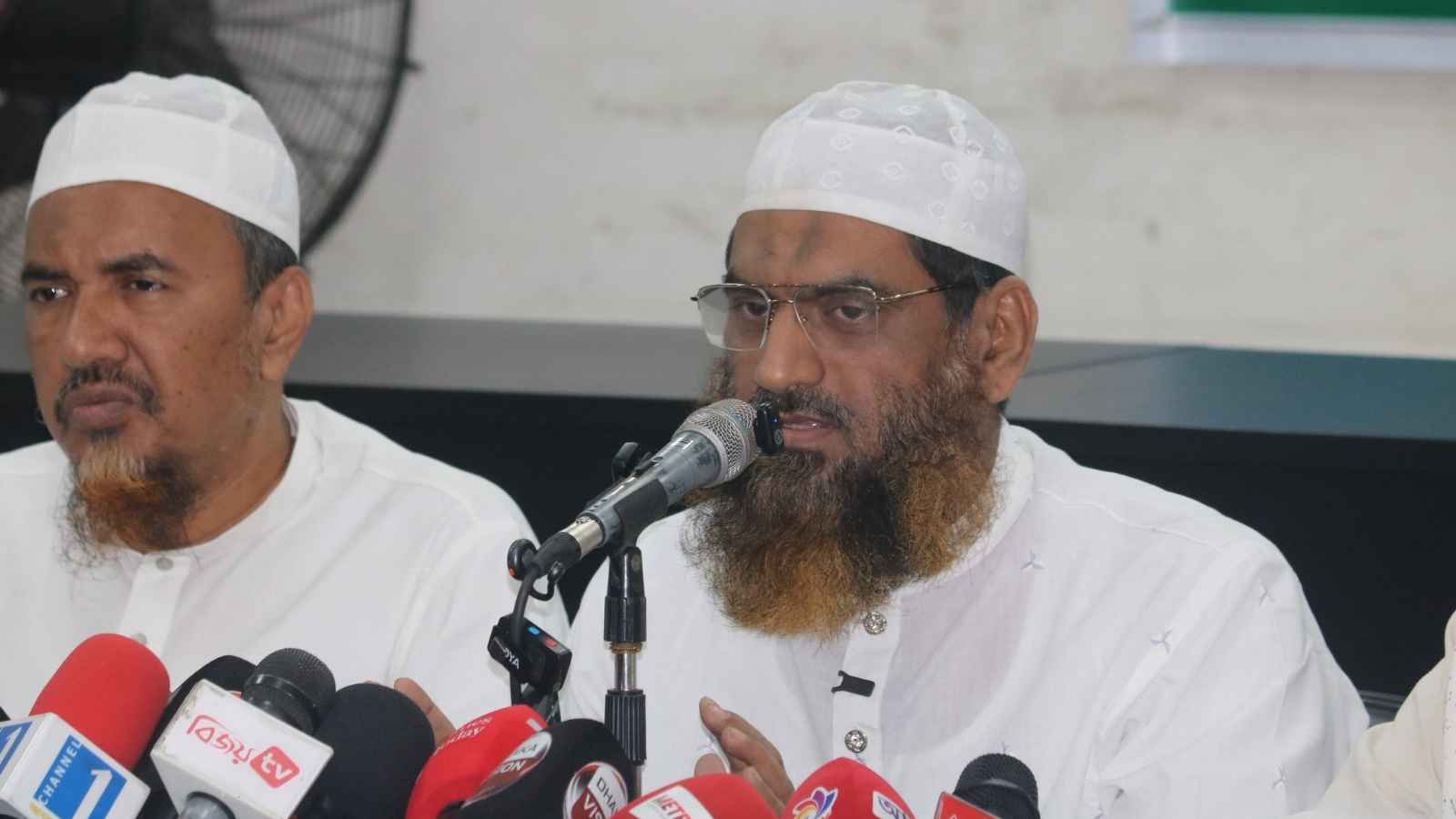 সরকার জাতিকে জুলাই গণঅভ্যুত্থান ভুলিয়ে দিতে চায়: মামুনুল হক