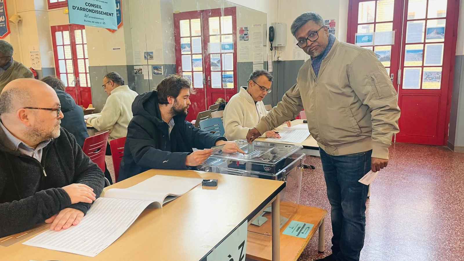 ফ্রান্সে মিউনিসিপ্যাল ভোট শুরু, আছেন বাংলাদেশি প্রার্থীরাও