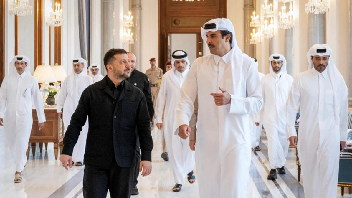 এবার কাতারের সঙ্গে প্রতিরক্ষা চুক্তি সই করল ইউক্রেন