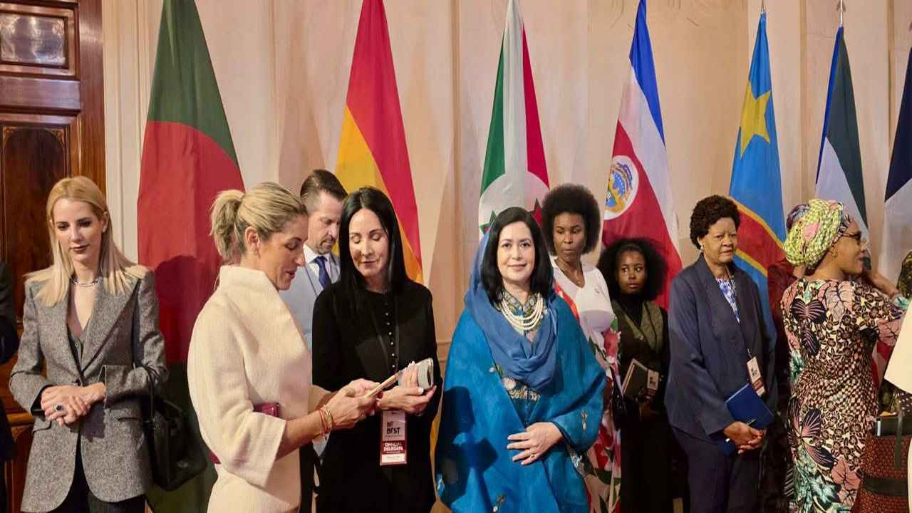 ‘ফস্টারিং দ্য ফিউচার টুগেদার গ্লোবাল কোয়ালিশন সামি'টে জুবাইদা রহমান