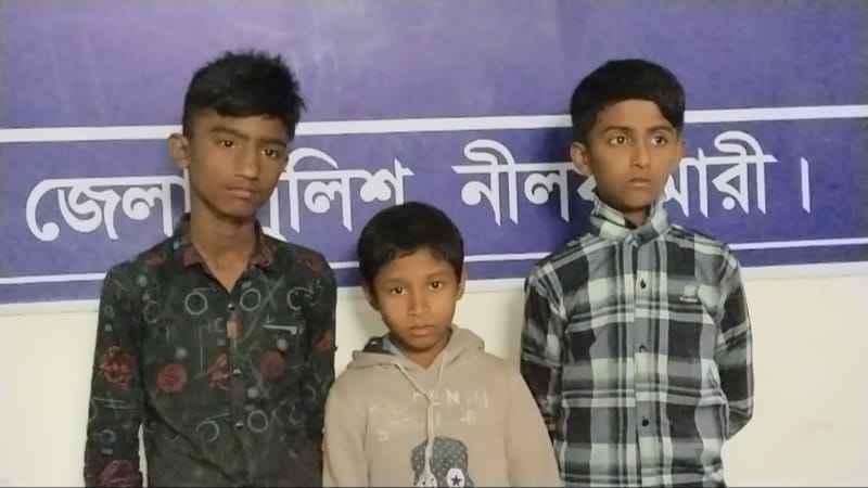 সীমান্তে আটক তিন বন্ধু, ভারতে গিয়ে কাজের স্বপ্ন ভেঙে দিল বিজিবি
