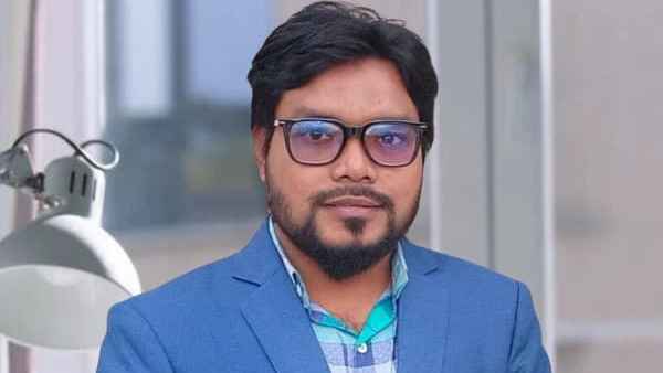 স্বরাষ্ট্র মন্ত্রীকে নিয়ে আপত্তিকর পোস্ট শেয়ার, কর্মকর্তা বরখাস্ত