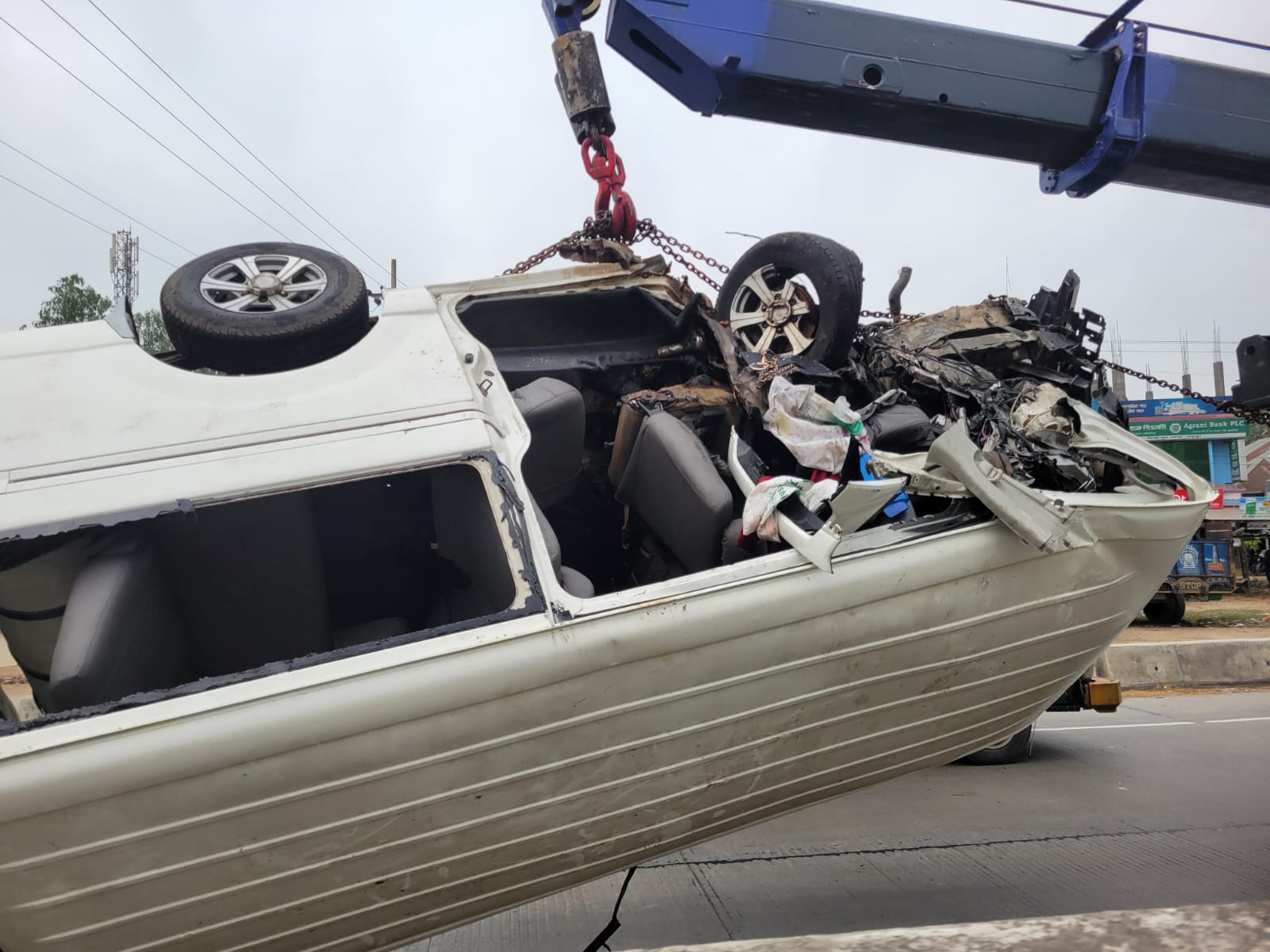 a8735ff9-ecc9-4ed3-a303-0c9577a878f2