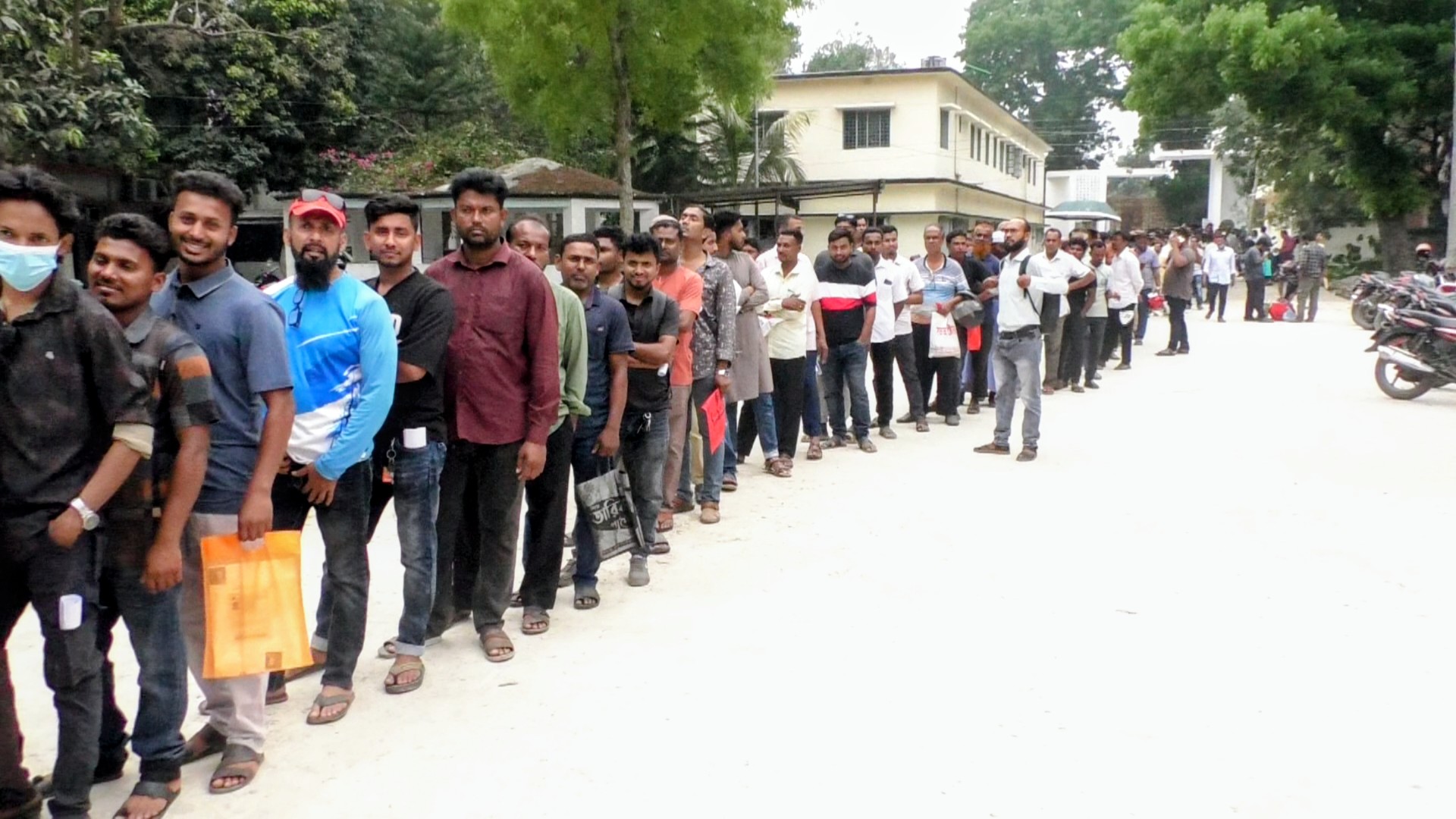 ab774785-a3ec-4f6c-9281-1bb1c58def95