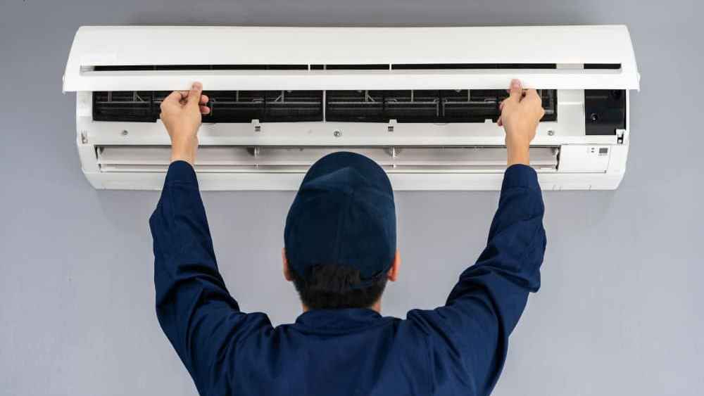 মেকানিক ছাড়াই ঘরে এসি সার্ভিস করার উপায়