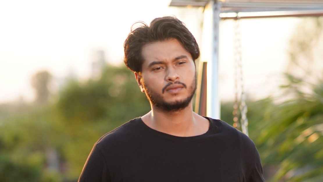 এবার স্টার হোটেলের স্টাফদের বিরুদ্ধে আরশ খানের অভিযোগ 