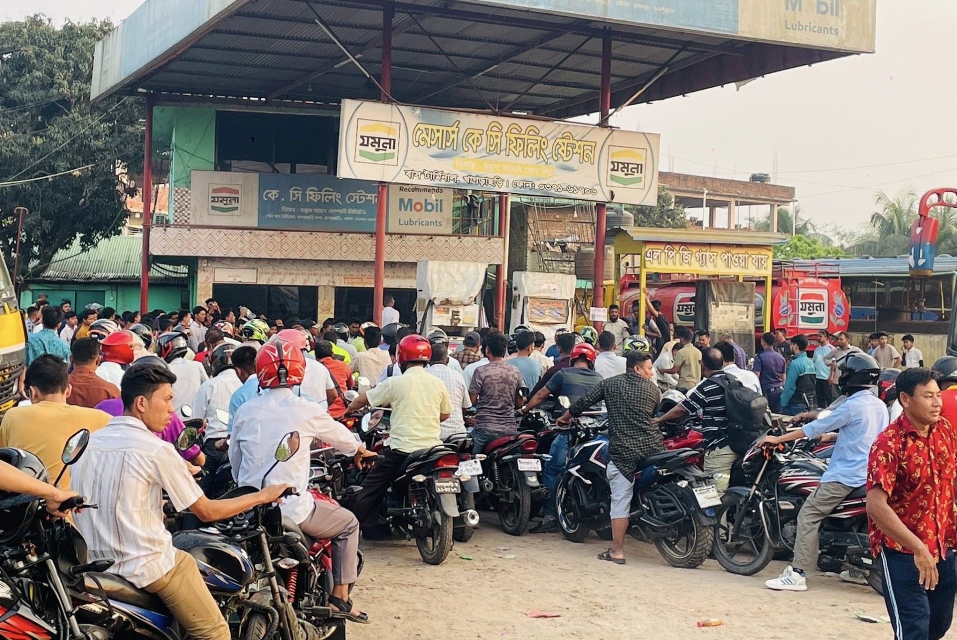 b3de8cac-d805-499c-94dd-65ca9dc31a69