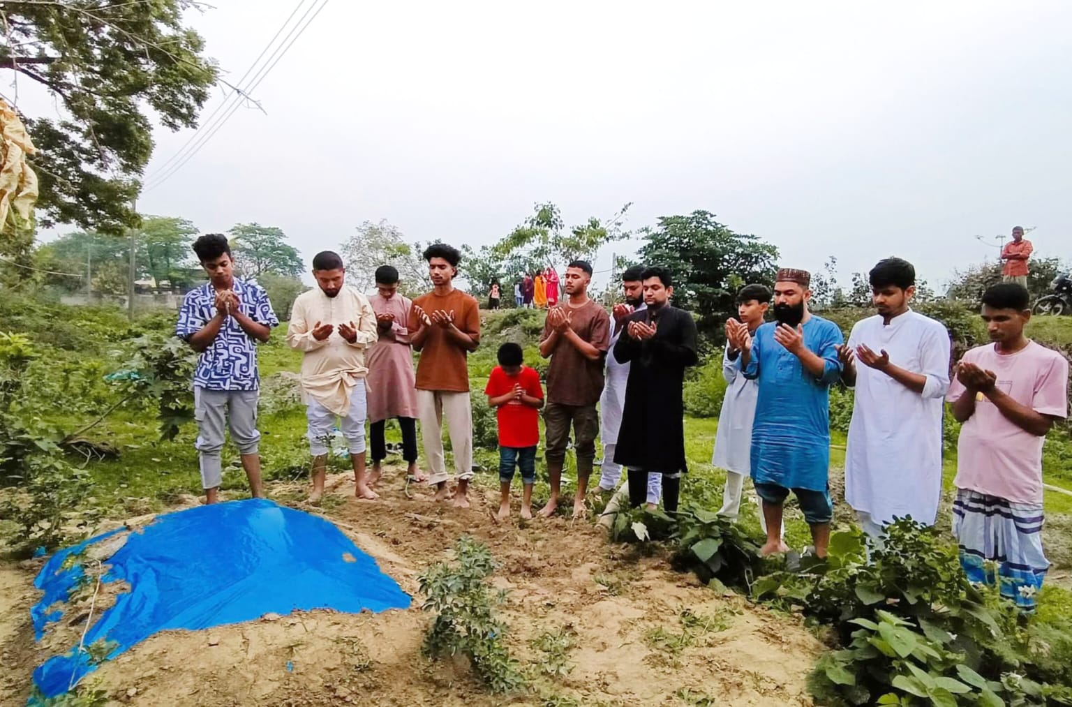 b9680749-e0f8-45fe-bf67-80e079d8efff b9680749-e0f8-45fe-bf67-80e079d8efff