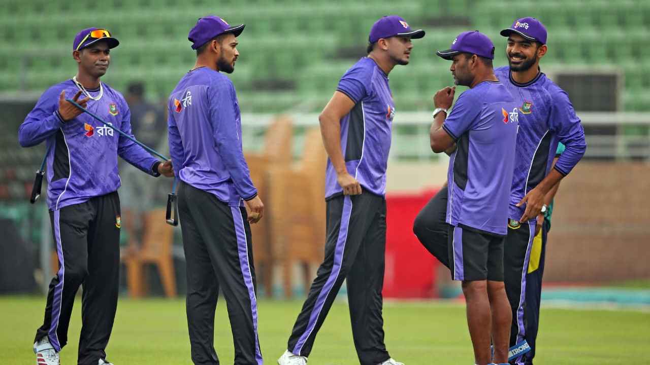 টস জিতে পাকিস্তানকে ব্যাটিংয়ে পাঠাল বাংলাদেশ