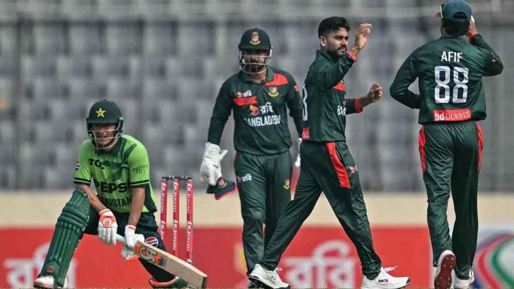 ‘ভালোবাসা দেখিয়ে, ভালোবাসি বলে আমাদের হারিয়ে দিল বাংলাদেশ’