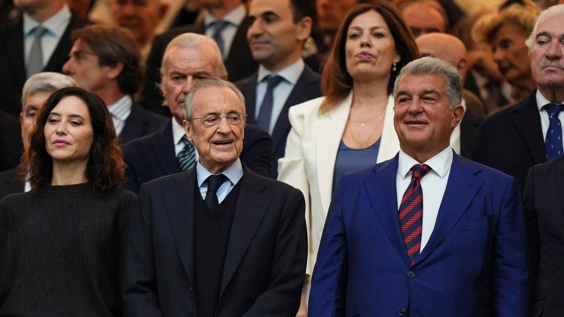 রেফারিদের সঙ্গে গোপন যোগযোগ রিয়ালের, দাবি বার্সা সভাপতির