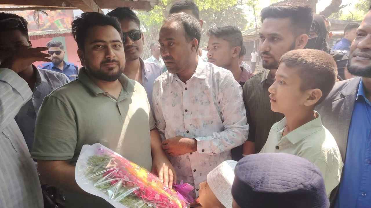 বান্দরবান সফরে বিরোধী দলীয় চিফ হুইপ নাহিদ ইসলাম, জনমনে কৌতূহল