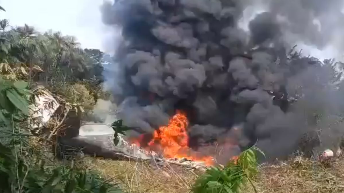 শতাধিক সেনা নিয়ে কলম্বিয়ার সামরিক বিমান বিধ্বস্ত, বহু হতাহতের শঙ্কা