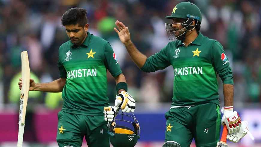 আন্তর্জাতিক ক্রিকেটকে বিদায় বললেন পাকিস্তানি তারকা