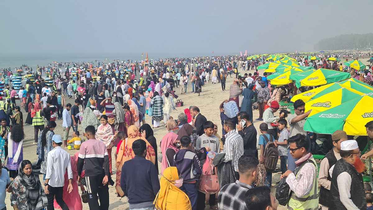 ঈদে লাখো পর্যটক বরণে প্রস্তুত কক্সবাজার, তিনস্তরের নিরাপত্তা