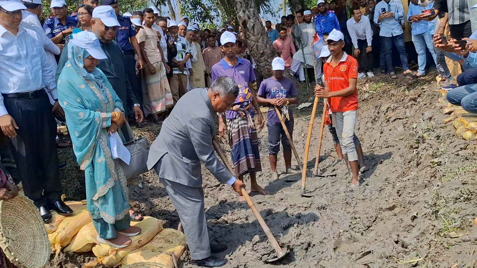 খাল খননে কোনো প্রকার দুর্নীতি সহ্য করা হবে না: জনপ্রশাসন প্রতিমন্ত্রী