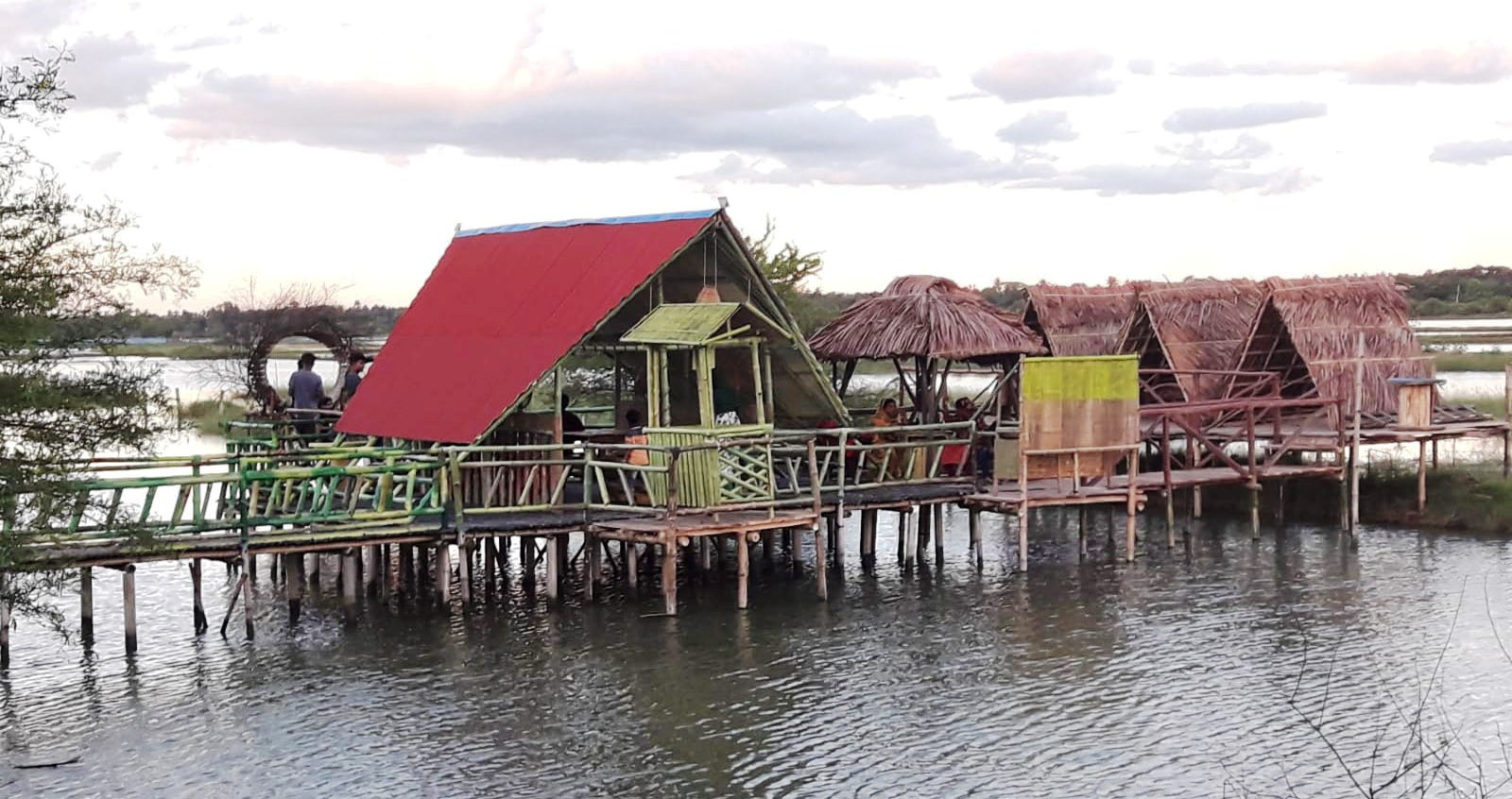 d8233914-1593-41b4-a08e-84d1825c62ec