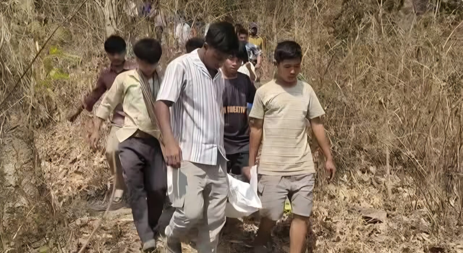 dbb411ef-da75-4f48-9ed9-6cb1f0c8fe33