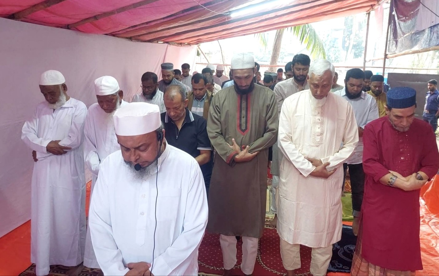 dec65ffd-9f26-433f-99a7-a7e37b51e6d4