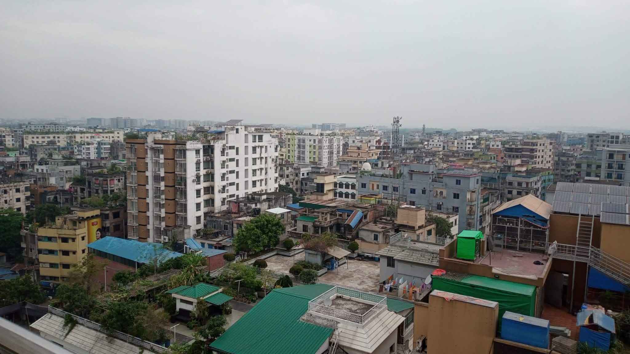 ঢাকার আকাশ আজও মেঘলা থাকবে