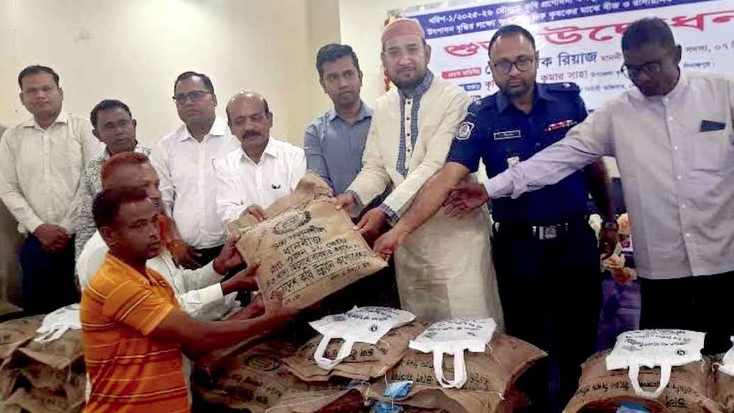 কৃষকরাই হচ্ছে আমাদের মূল চালিকা শক্তি: পিনাক চৌধুরী