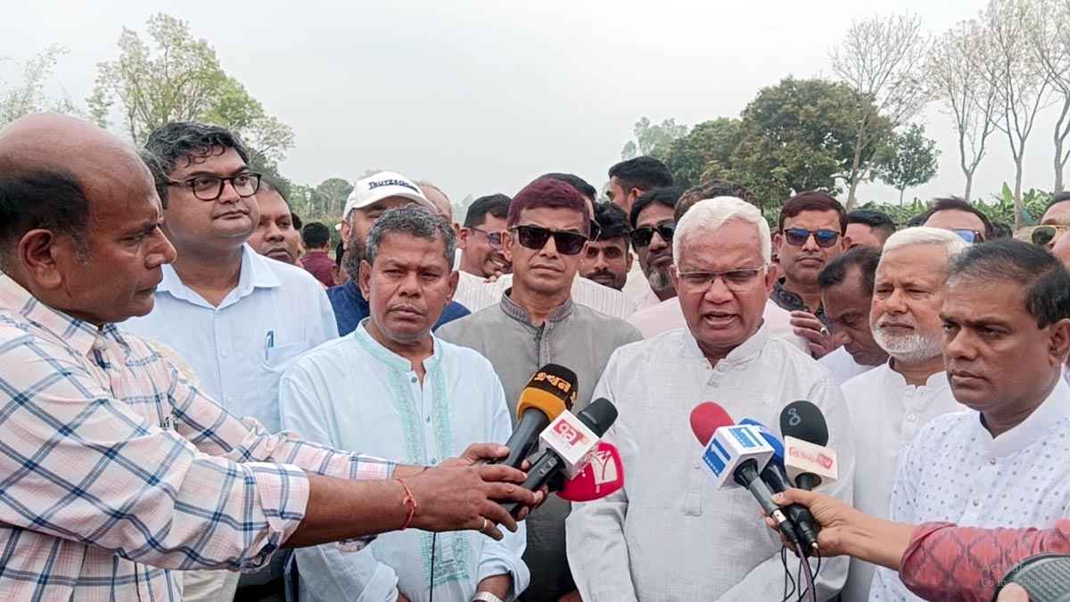 ‘১৬ মার্চ নানা-নানি ও খালার কবর জিয়ারতে করবেন প্রধানমন্ত্রী’