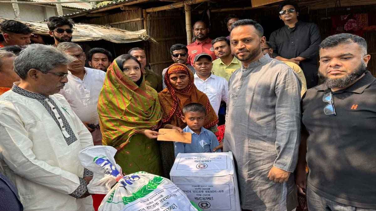 লাউ শাক সেদ্ধ ও পানি খেয়ে ইফতার করা পরিবার পেল প্রধানমন্ত্রীর ঈদ উপহার