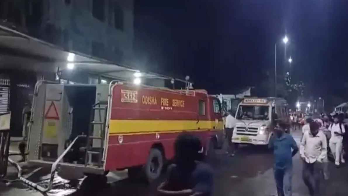 ভারতে হাসপাতালে ভয়াবহ আগুন, পুড়ে অঙ্গার ১০ রোগী