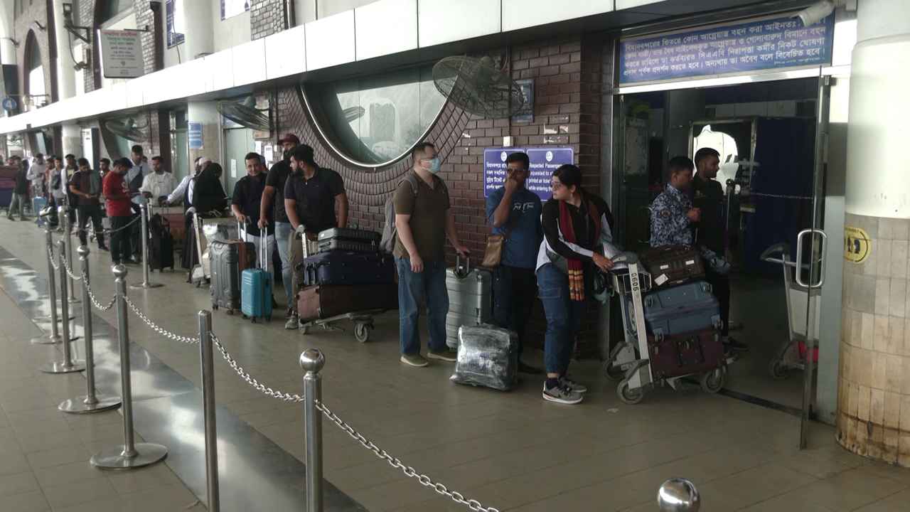 মধ্যপ্রাচ্যে উত্তেজনা: ছয় দিনে ২১০ ফ্লাইট বাতিল