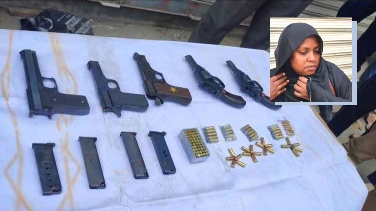 খুলনায় বিদেশি পিস্তল ও গুলিসহ নারী আটক