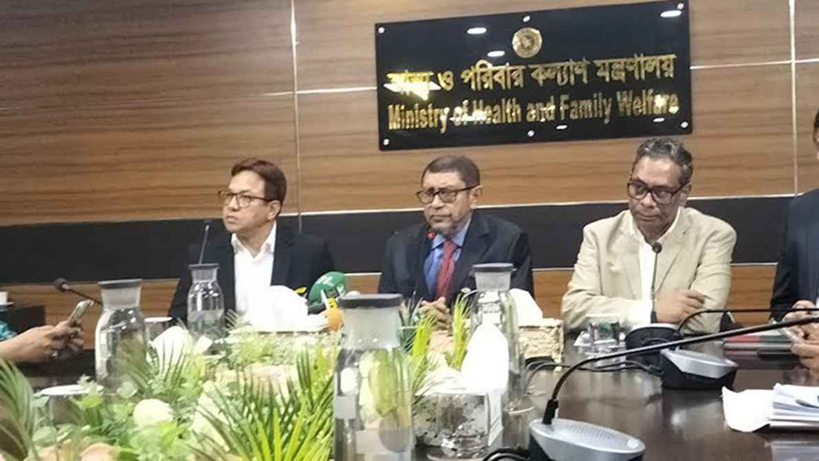 শিগগিরই ৬০৪ কোটি টাকার টিকা আসছে, আতঙ্কিত হবেন না: স্বাস্থ্যমন্ত্রী