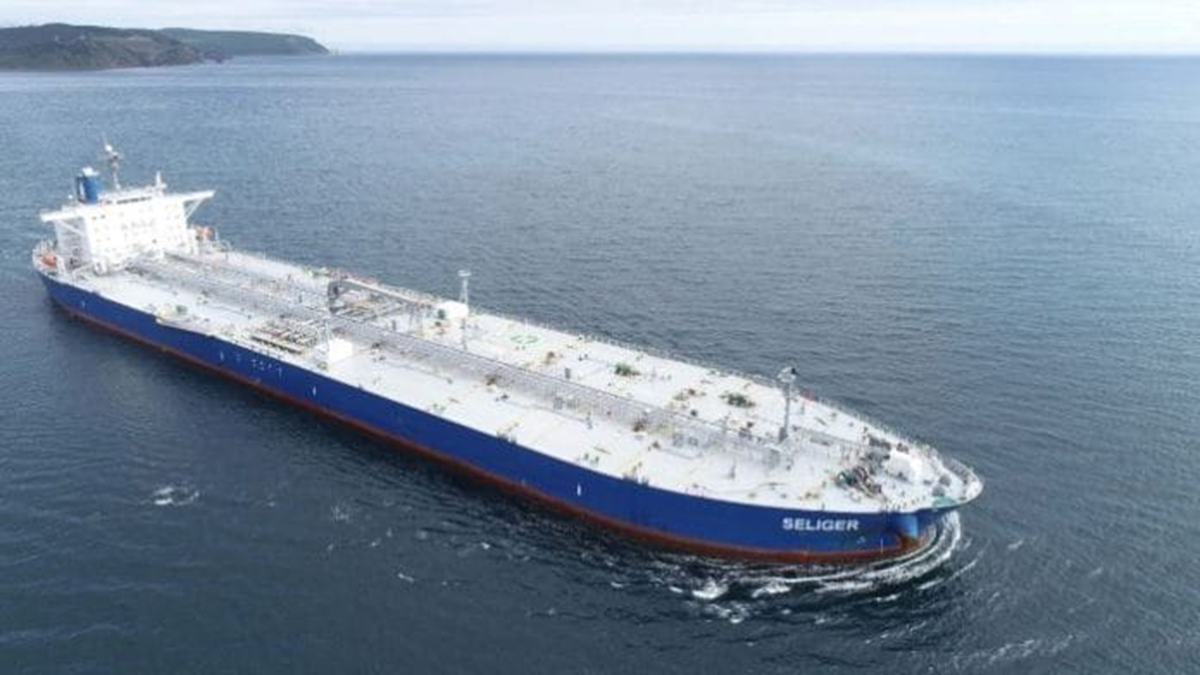 হরমুজ প্রণালি দিয়ে চলাচলের অনুমতি পেল মালয়েশিয়ার জাহাজ