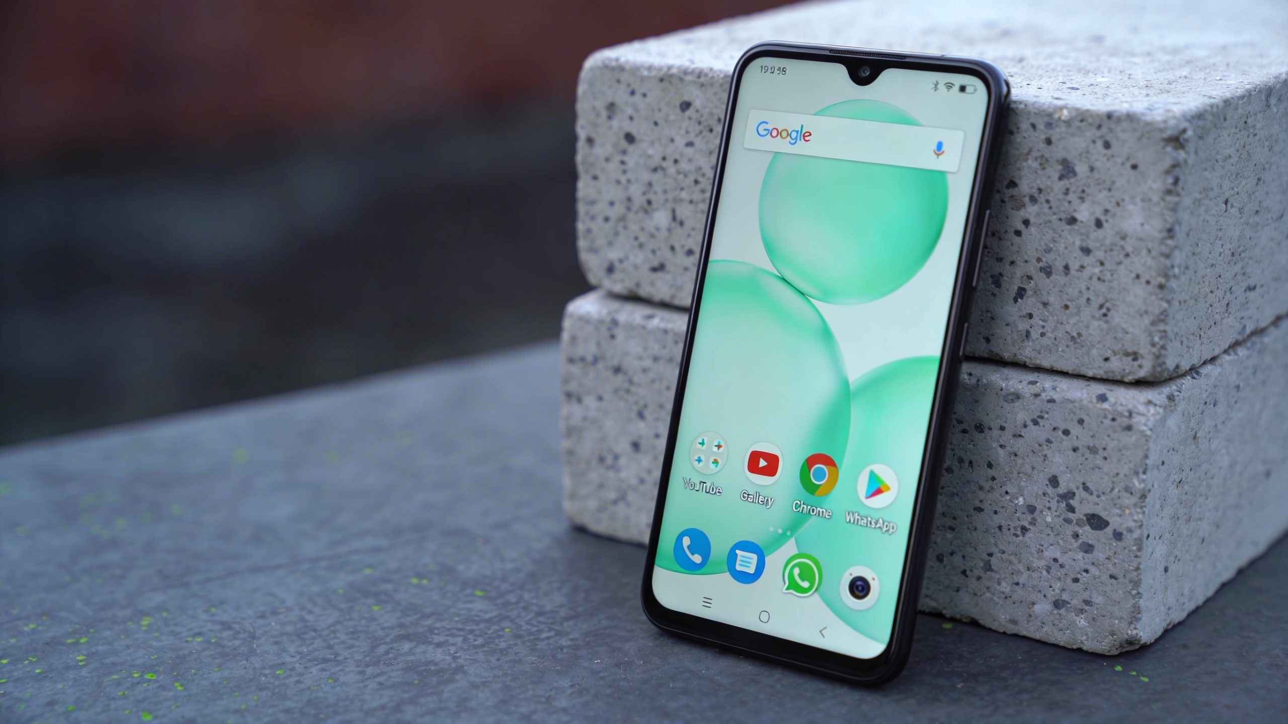 ১৫ হাজারের নিচে সেরা অলরাউন্ডার ফোন: ৬ বছরের আপডেটসহ বাজারে এলো 