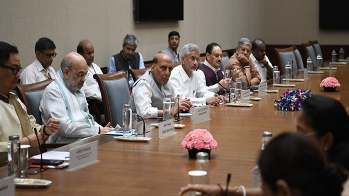 ইরান যুদ্ধ নিয়ে সর্বদলীয় বৈঠক ডাকল ভারত, আসতে পারে বড় সিদ্ধান্ত