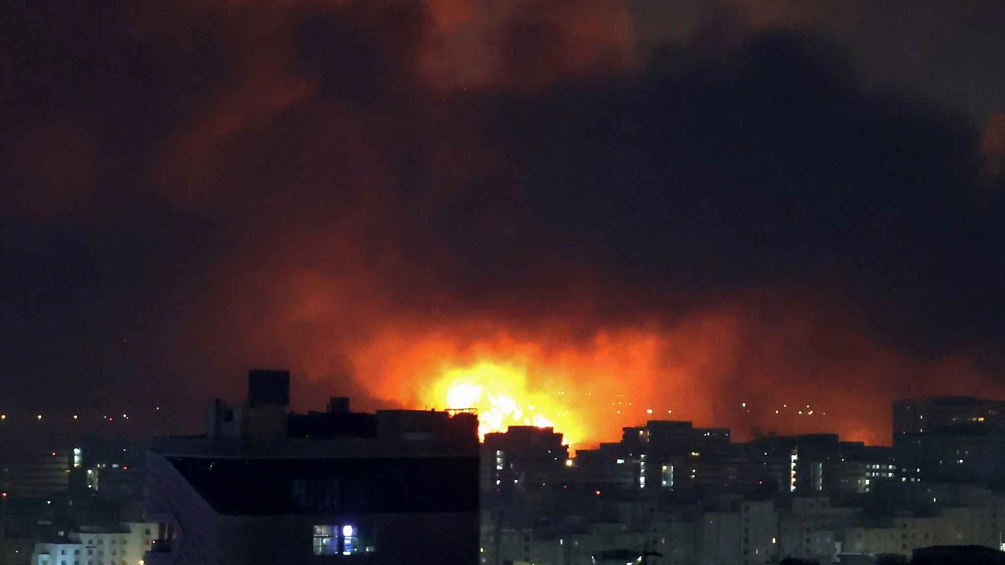 ইরানের ১৬ যুদ্ধবিমান ধ্বংসের দাবি ইসরায়েলের