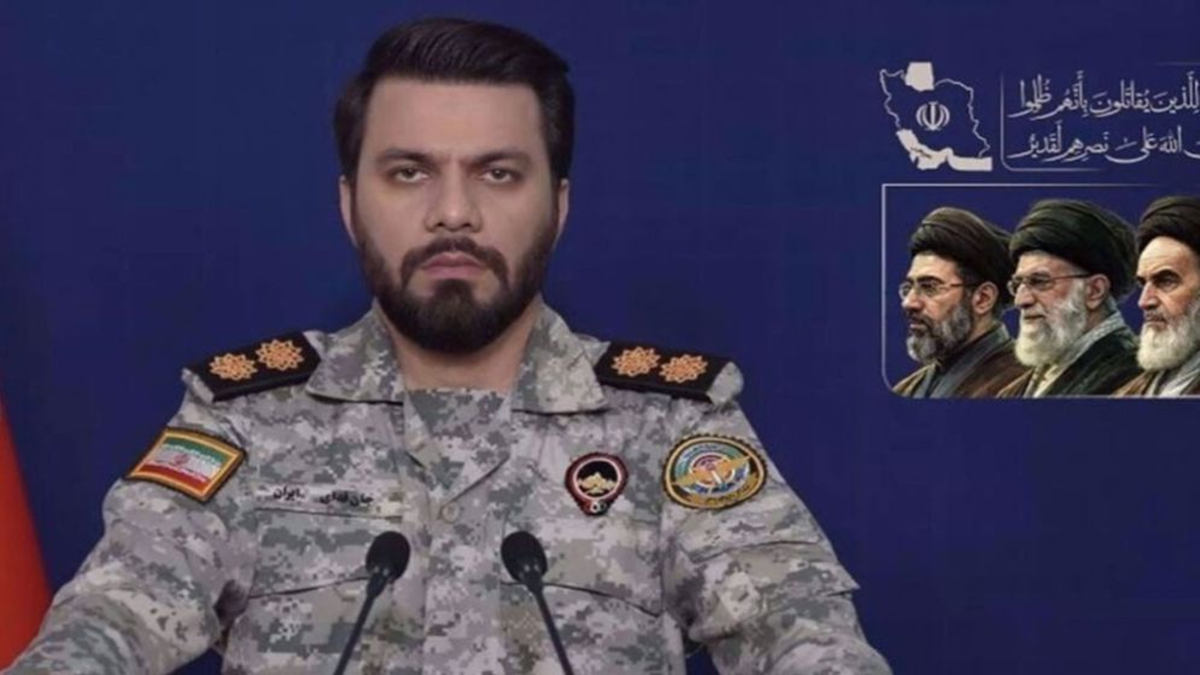 ‘নিজেরাই নিজেদের সঙ্গে আলোচনা করছেন?’— যুক্তরাষ্ট্রকে প্রশ্ন ইরানের 