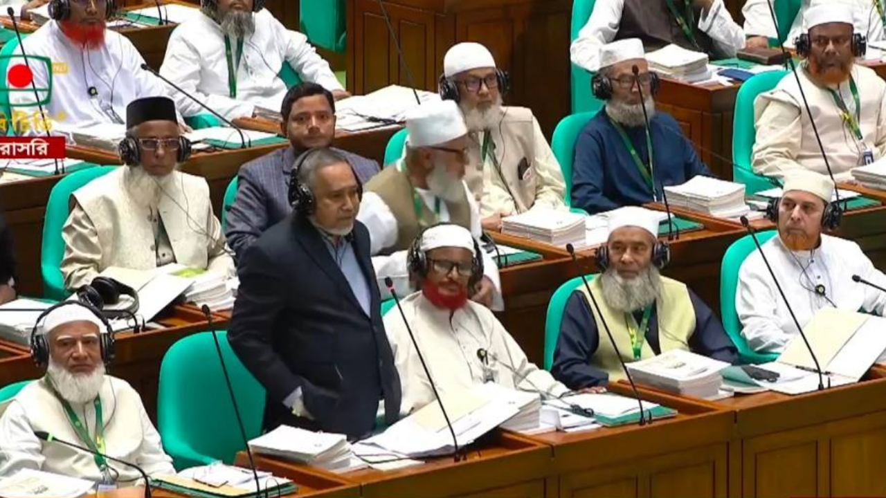 স্পিকার নির্বাচনের সময় নীরব ছিল বিরোধী দল