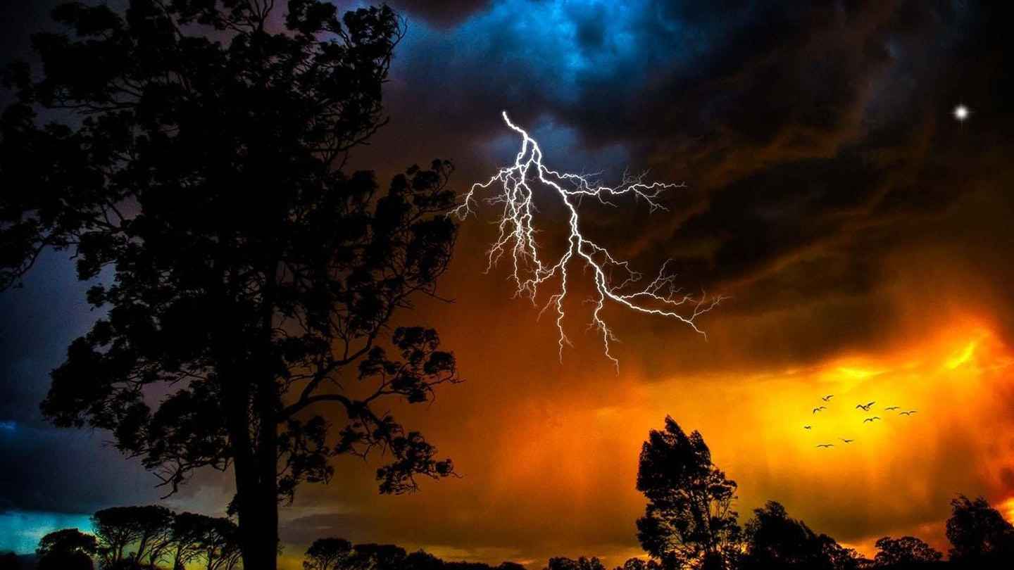 চৈত্র ও বৈশাখ মাসে কালবৈশাখী ঝড় কেন হয়?