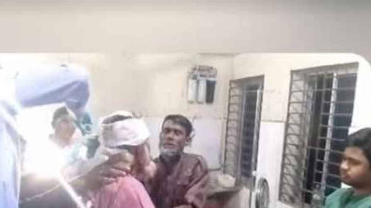 কুড়িগ্রামে এলোপাতাড়ি কুপিয়ে ব্যবসায়ীর টাকা ছিনতাই