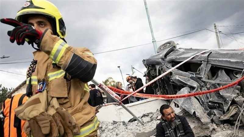 ইসরায়েলে রাতভর ভয়াবহ হামলা চালিয়েছে ইরান