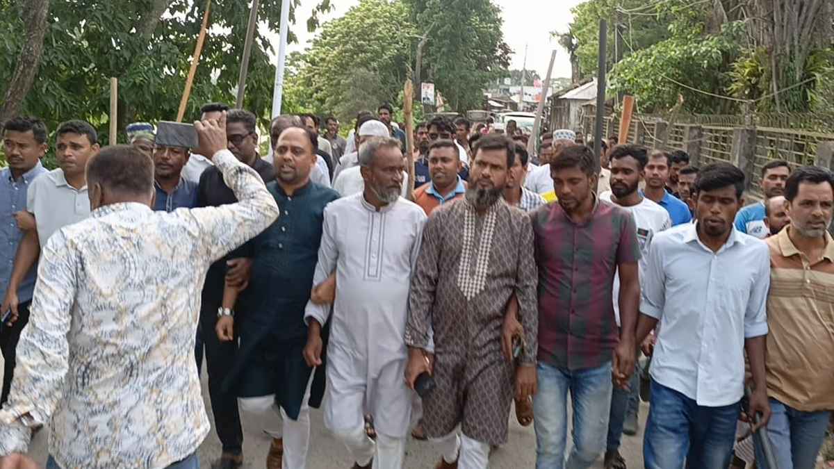 মদনে বিএনপি নেতাকে পানিতে চুবিয়ে নির্যাতন, থানায় অভিযোগ