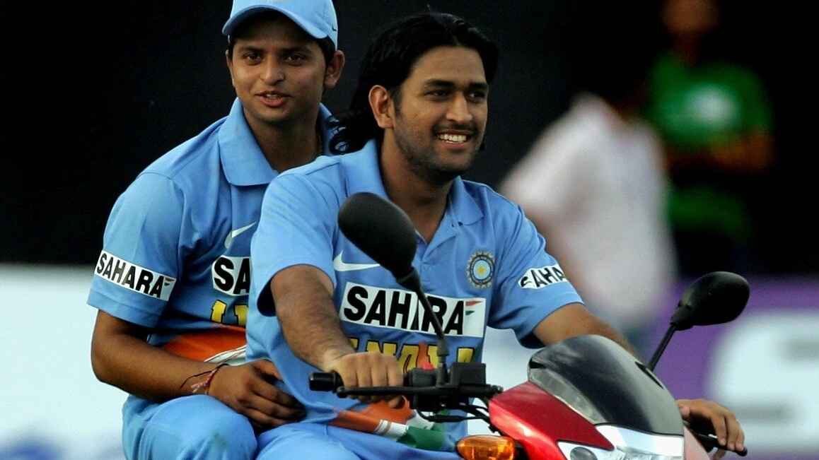 অতিরিক্ত গতিতে বাইক চালানোয় ধোনির জরিমানা