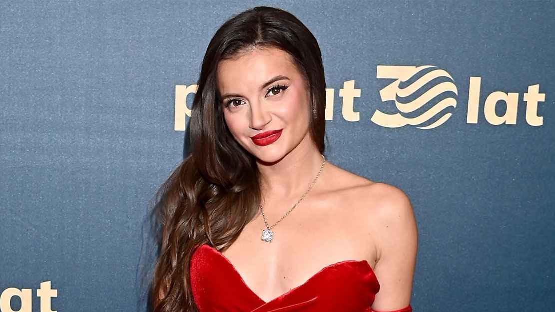 ‘রাক্ষস’-এর আইটেম গানে বলিউডের নাতালিয়া 