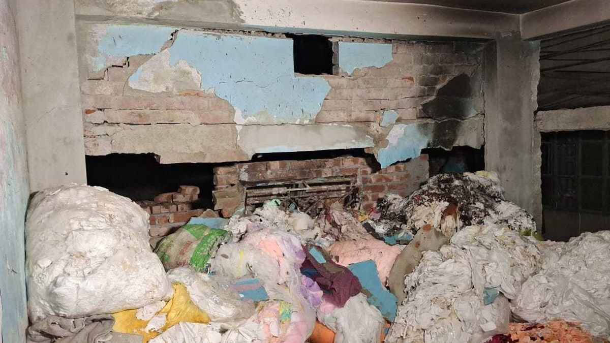 নারায়ণগঞ্জে গ্যাস লিকেজ থেকে ভয়াবহ বিস্ফোরণ, দগ্ধ ২